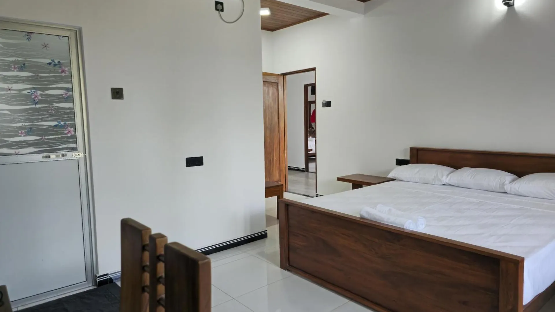 Lion See Hotel - Sigiriya 3*,